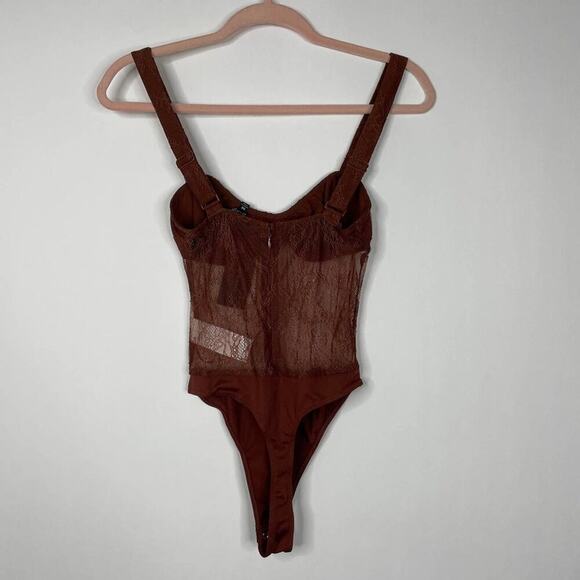 2/$30 NWT Danielle Bernstein Lace Illusion Thong Bodysuit 00 Warm Brown Mesh - Picture 8 of 14